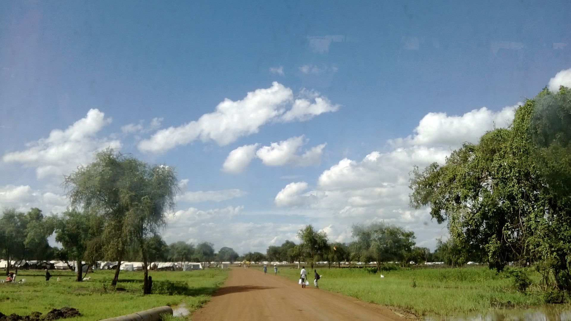 難民營的藍天 © CHAI Xi