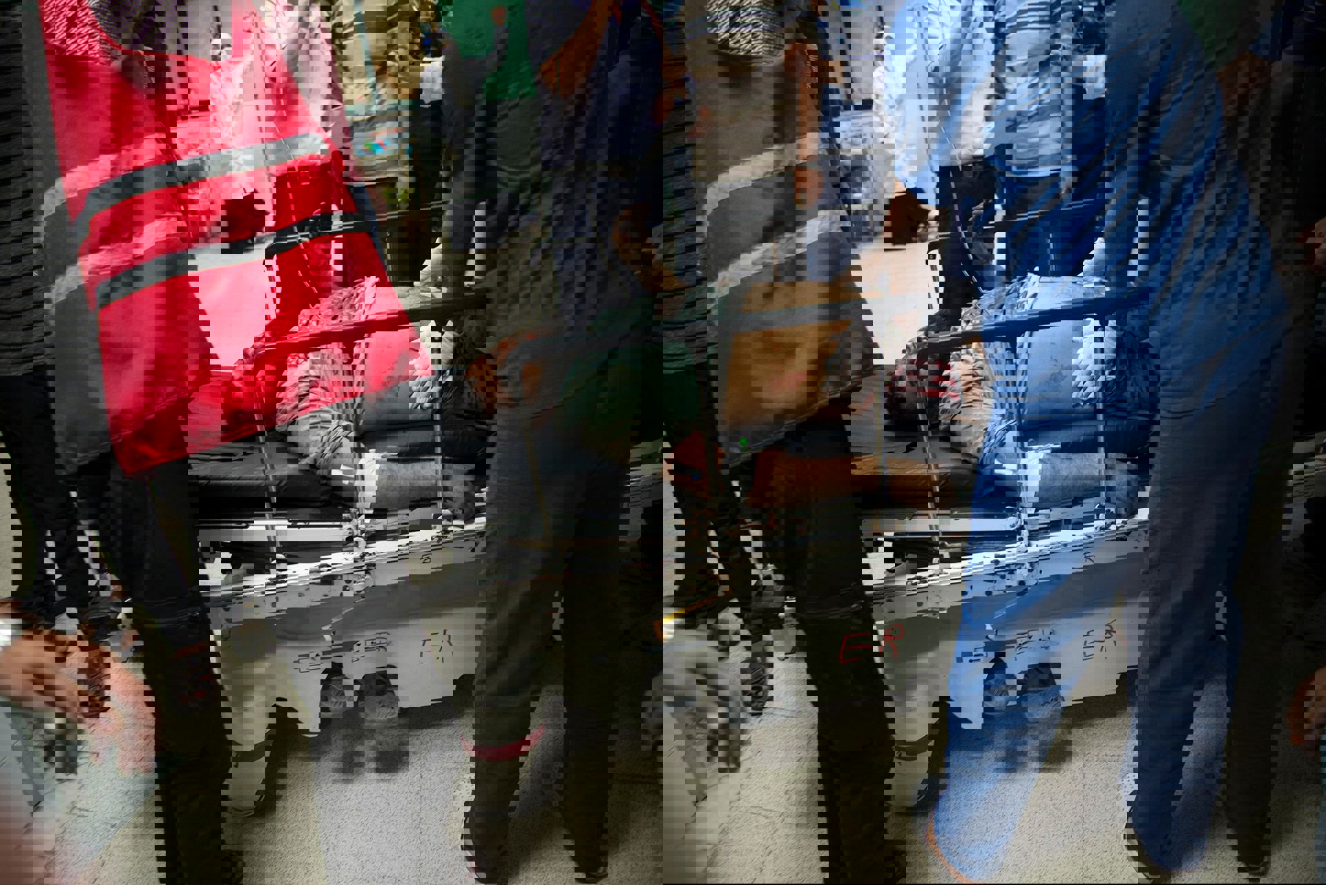MSF232399(High) 2000