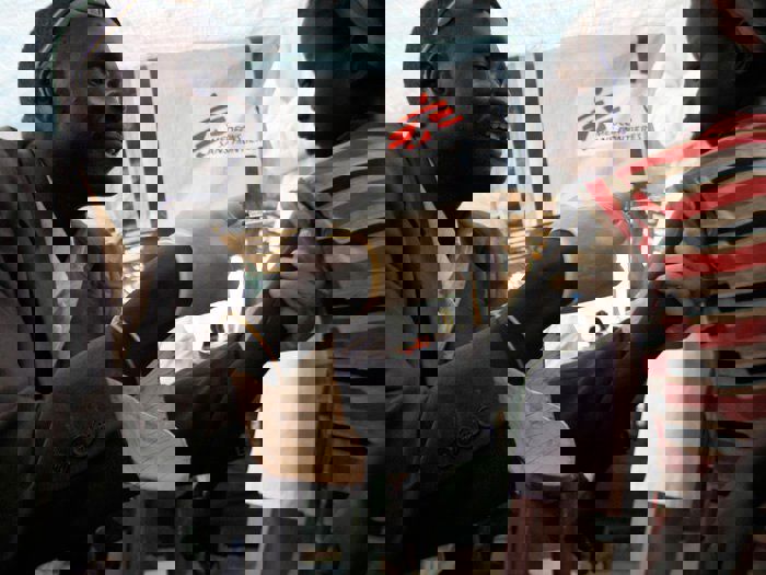 20111228063425 2011 10S 2 Vac 1 3