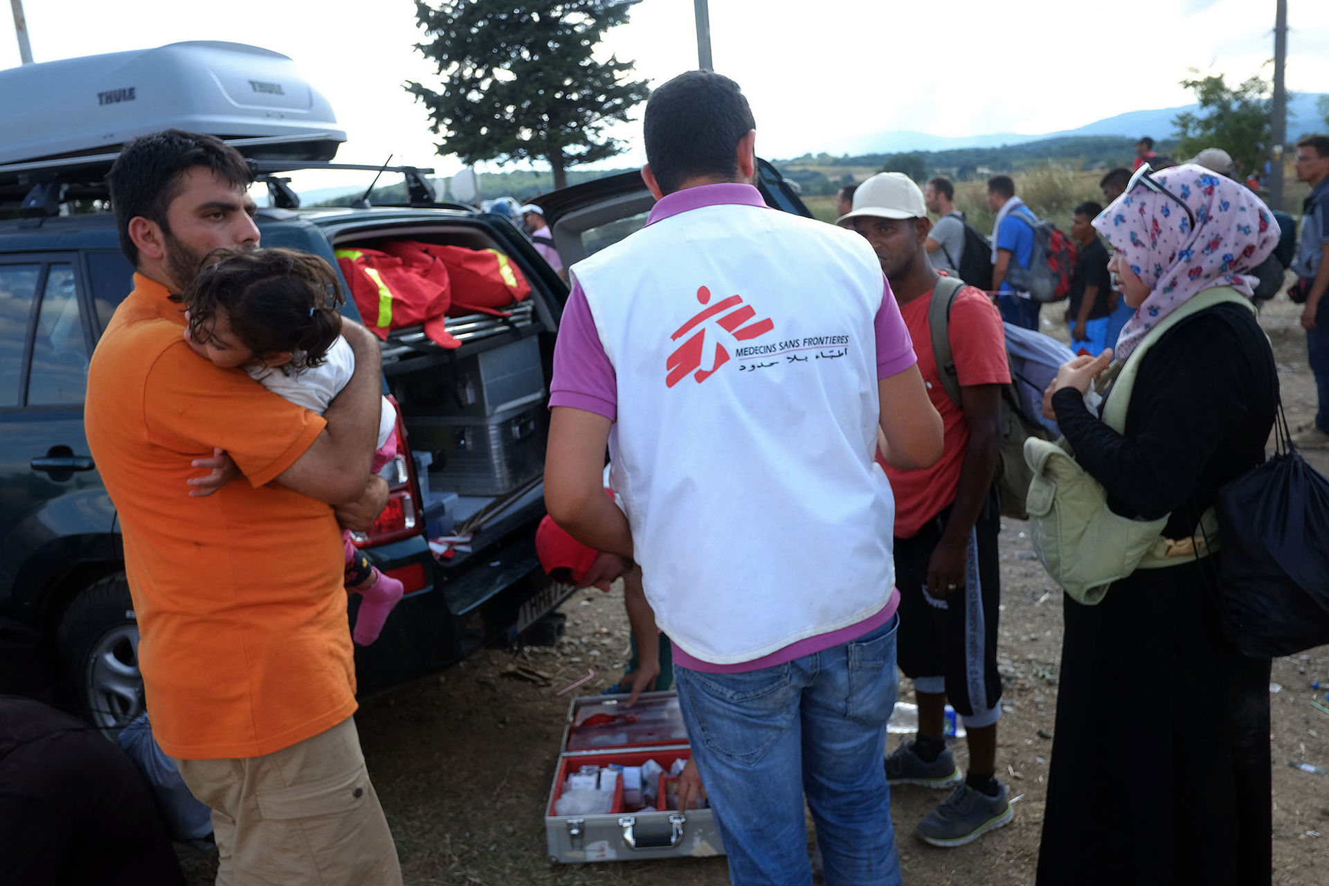 MSF Receives Ten People With Wounds From Macedonian Stun Grenades 3 0